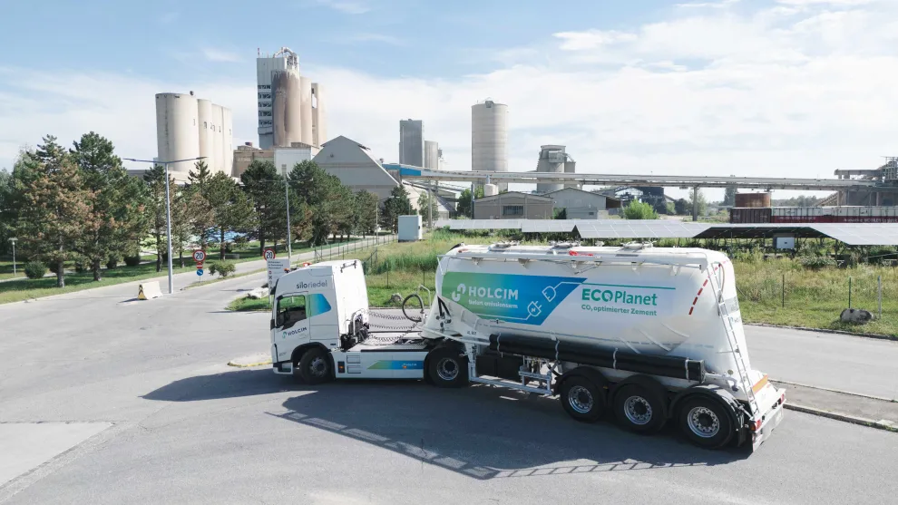 E-LKW Silo Riedel