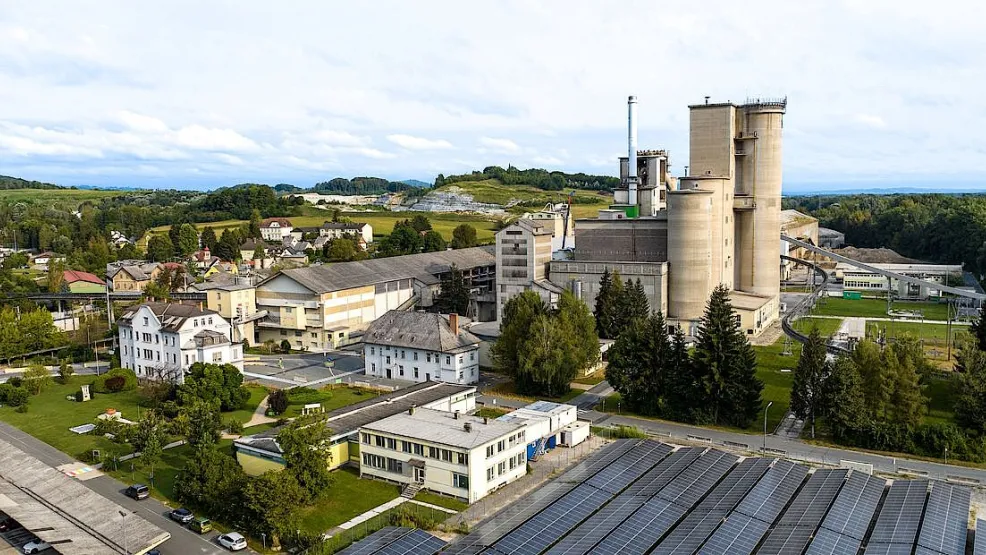 csm_csm_holcim_retznei_cement_plant_photograph_r_sommerauer-3_med_579b201640_af94d1fe24.jpg